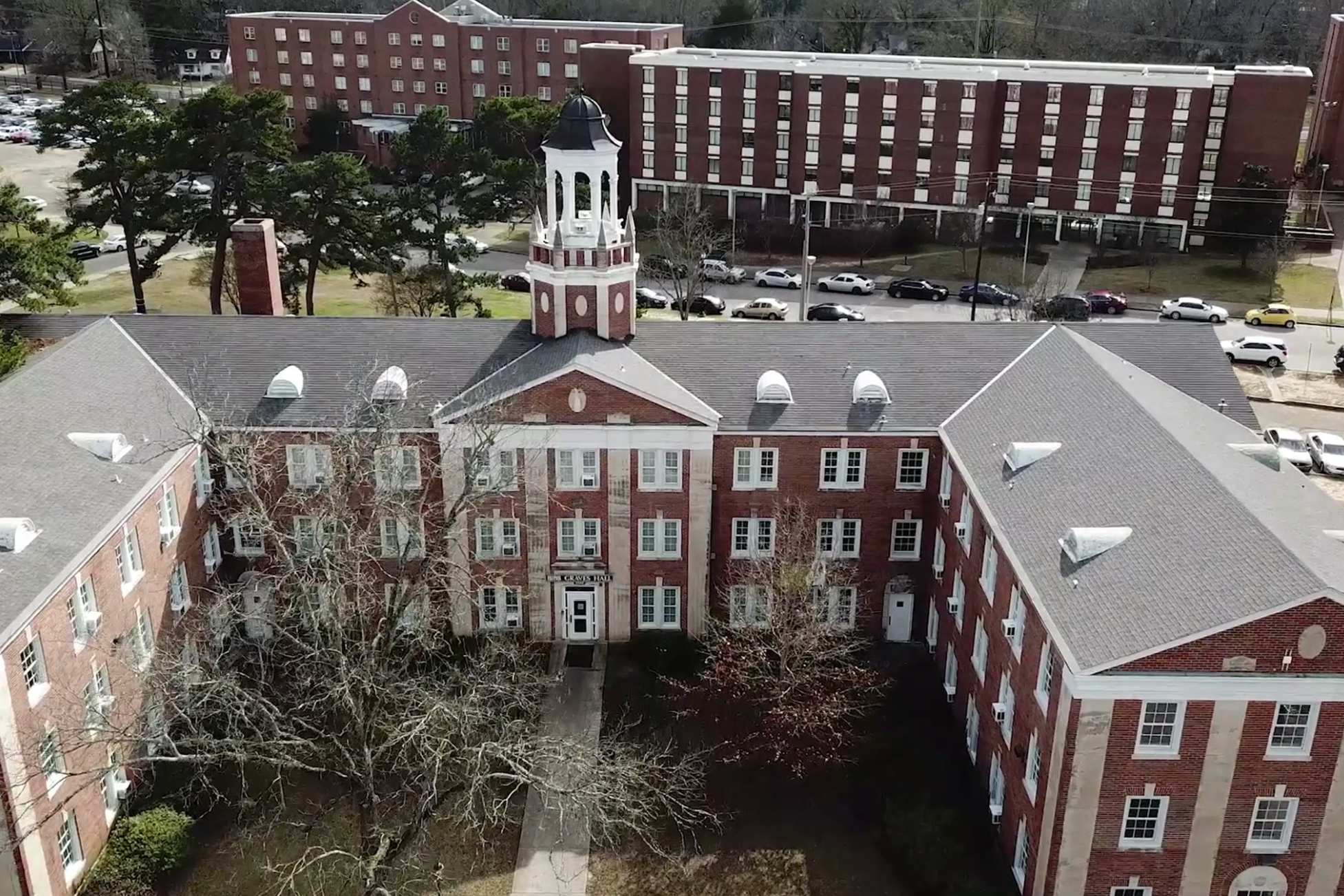 BIBB GRAVES HALL exterior